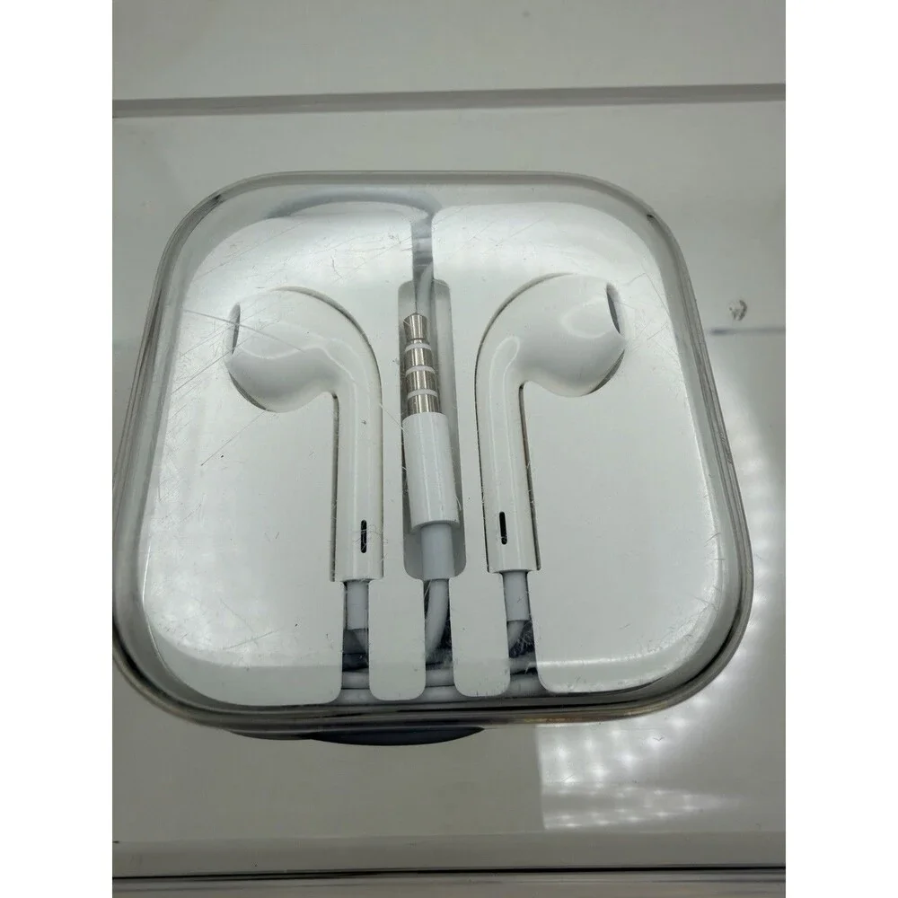 Apple EarPods In Ear Canal Headset - White